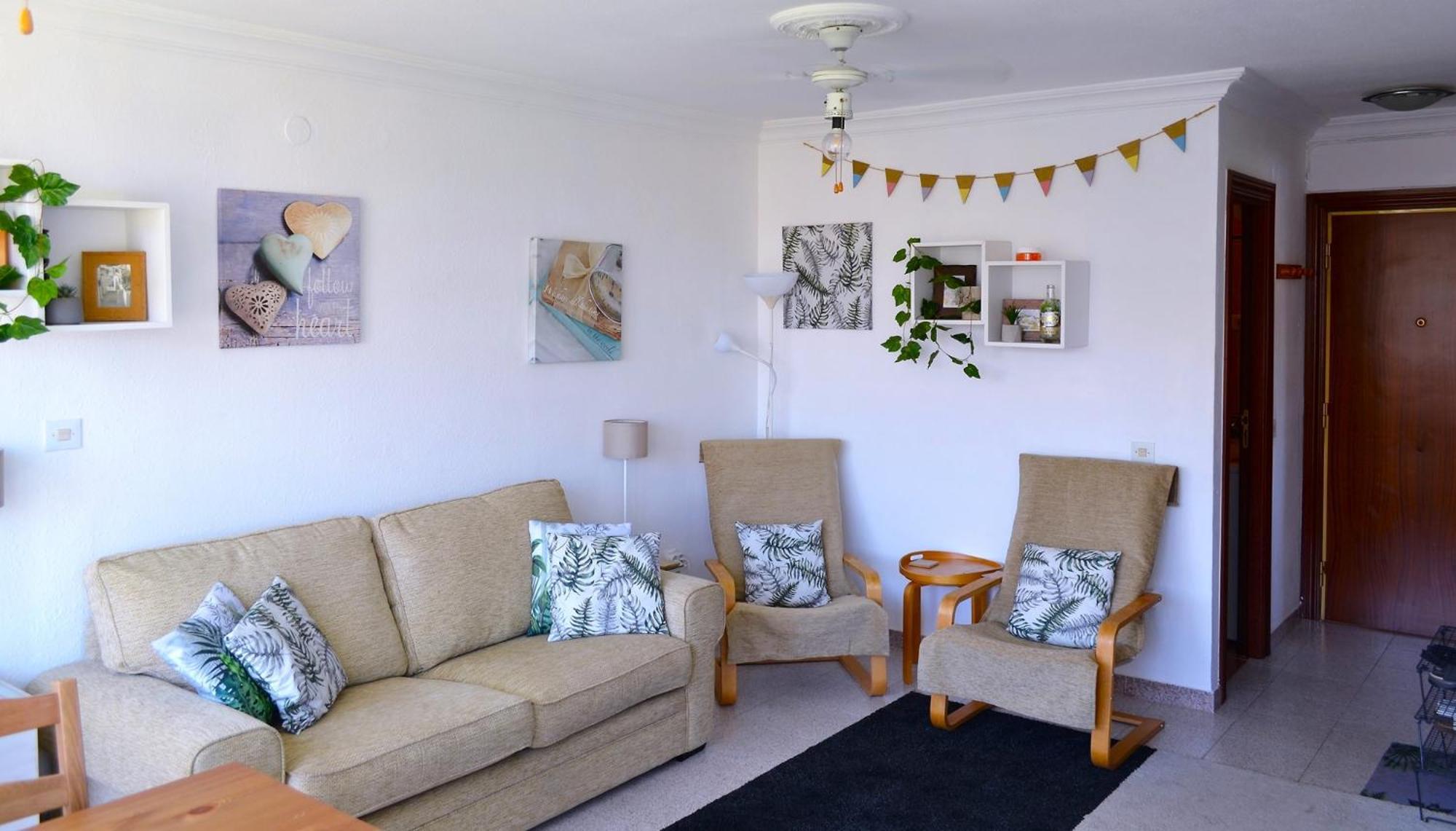 Spacious 1 Bedroom Apartment, Beach Front, Torrox Costa Luaran gambar