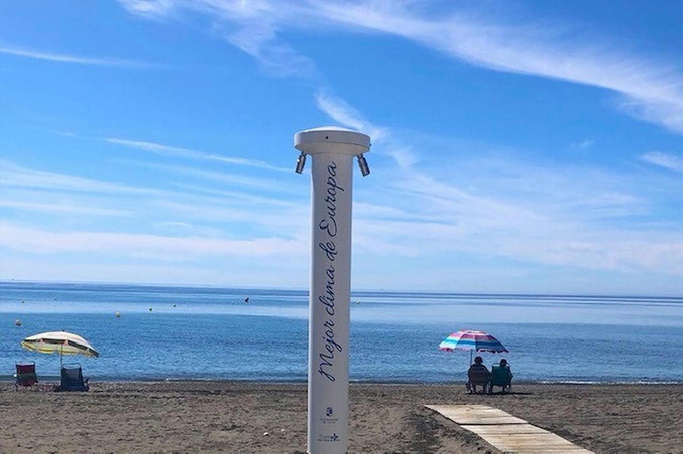 Spacious 1 Bedroom Apartment, Beach Front, Torrox Costa Luaran gambar